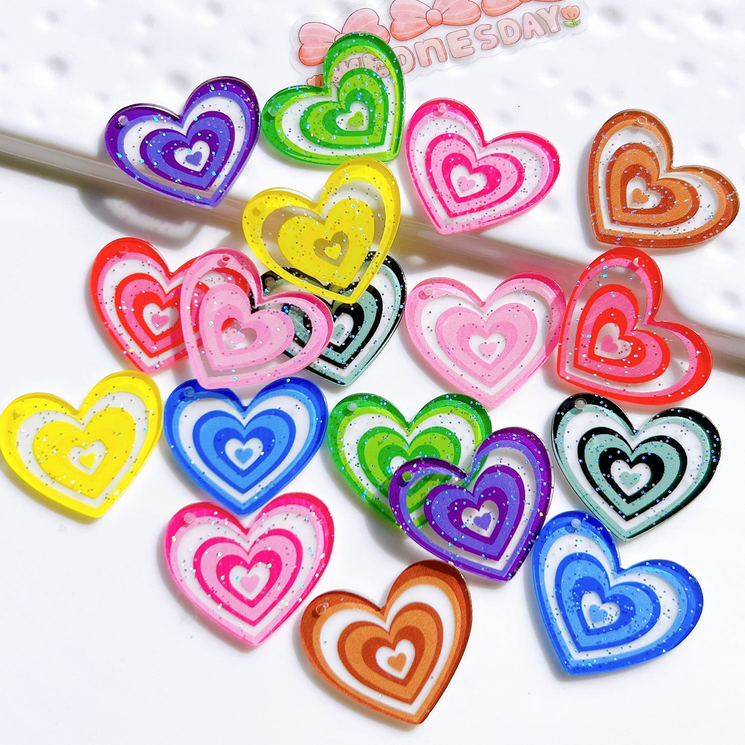 Wholesale 5pcs Acrylic Heart Accessories FlatBack with Holes